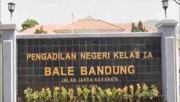 Pengadilan-bale-bandung_edit