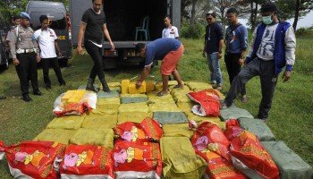 56029-penyelundupan-satu-ton-sabu