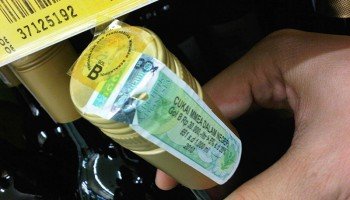 Warga-dan-Minuman-Oplosan