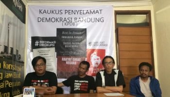 kaukus penyelamat demokrasi